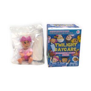 Twilight Daycare Collectible Babies Minis - Wowwee Pink Sitting Baby Roblox
